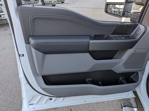 New 2026 Ford F250 XLT w/ XLT Premium Package image 16