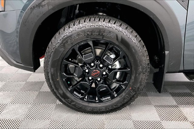 New 2026 Nissan Armada PRO-4X AWD/4WD image 13