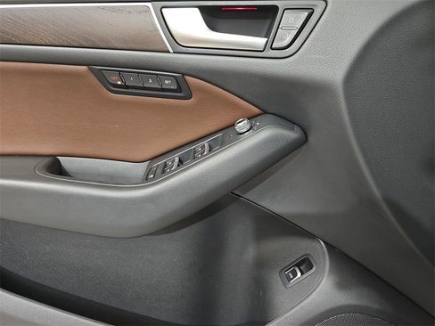 Used 2015 Audi Q5 2.0T Premium Plus w/ Premium Plus Package image 28