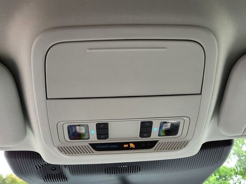 New 2026 Ford Explorer Active image 18