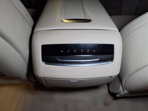 Certified 2023 Cadillac Escalade ESV Sport Platinum w/ Heavy-Duty Trailer Package image 17