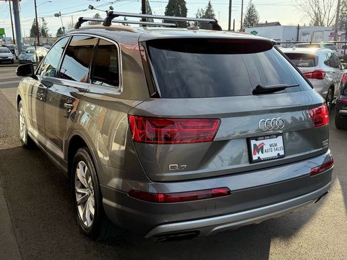 Used 2017 Audi Q7 3.0T Premium image 5