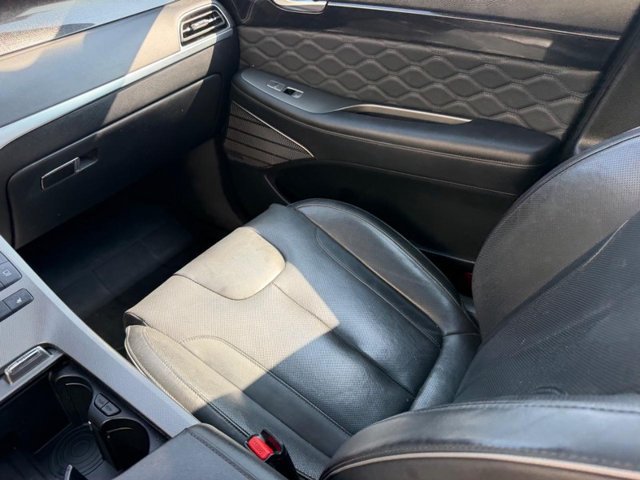 Used 2021 Hyundai Palisade Calligraphy w/ Winter Package FWD image 18