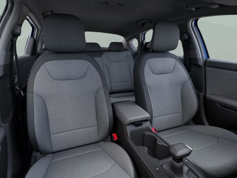 Used 2025 Kia K4 LXS image 15