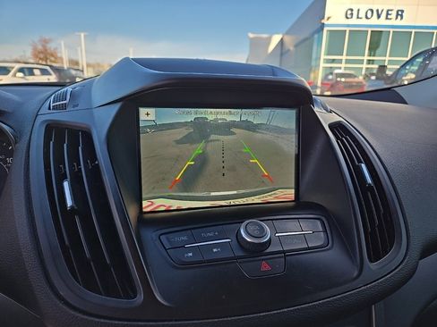 Used 2019 Ford Escape SE image 27