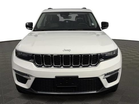 Used 2022 Jeep Grand Cherokee Limited AWD/4WD image 2
