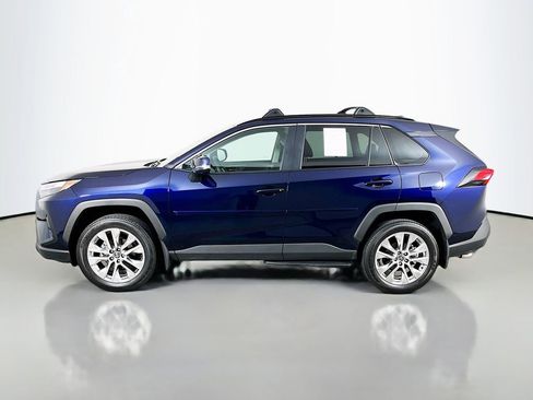 Used 2025 Toyota RAV4 XLE Premium AWD/4WD image 5