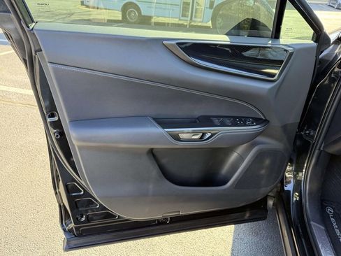 Used 2025 Lexus NX 350 AWD image 13