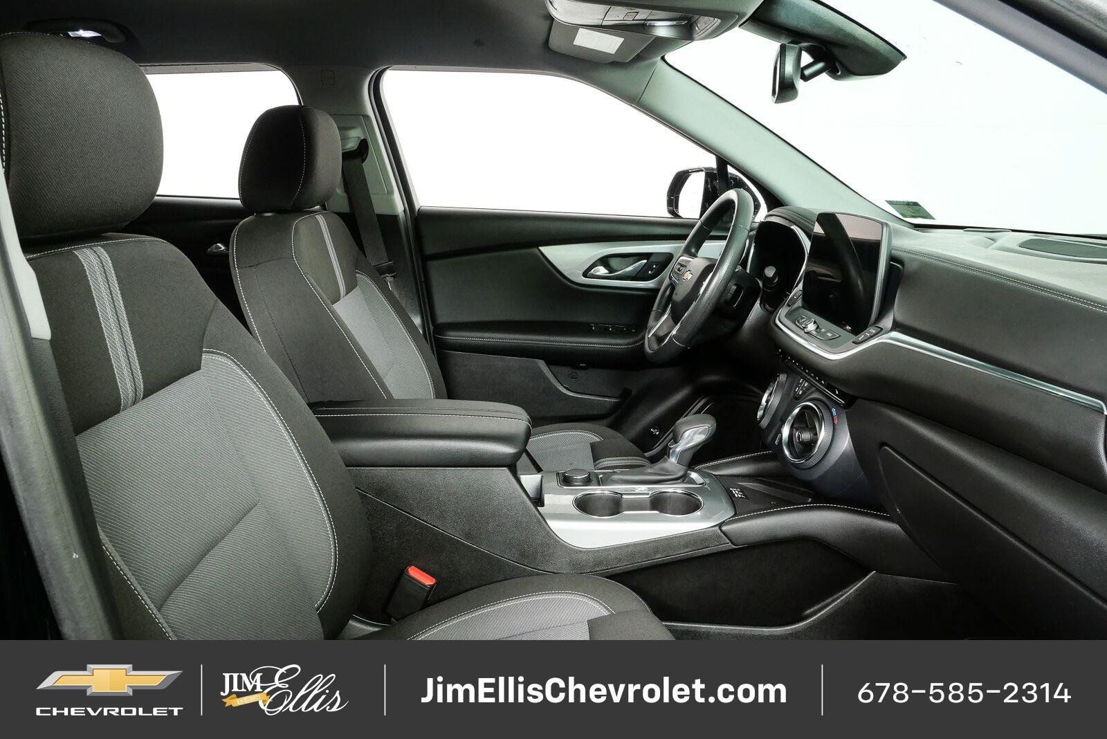 Certified 2024 Chevrolet Blazer LT w/ Convenience Package FWD image 21