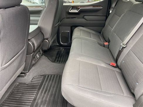 Used 2025 GMC Sierra 1500 SLE w/ X31 Off-Road Package AWD/4WD image 21