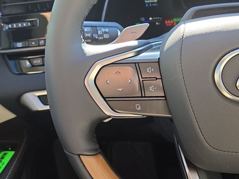 New 2026 Lexus RX 450h AWD image 21