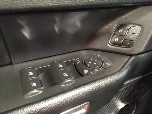 Used 2020 Ford Expedition Max XLT w/ Equipment Group 202A RWD image 27