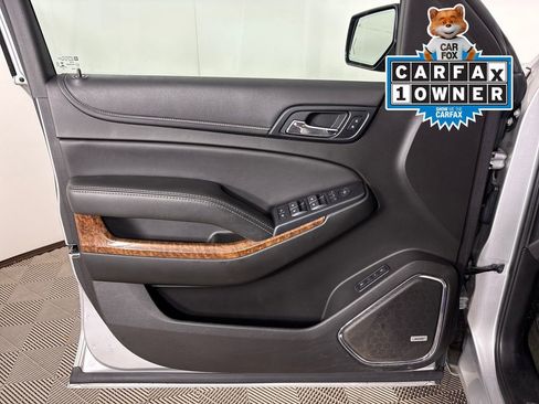 Used 2018 Chevrolet Suburban Premier image 30