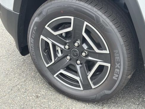 New 2026 Jeep Cherokee Limited AWD/4WD image 29