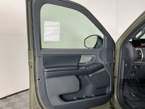 New 2025 Ford Expedition Tremor image 13