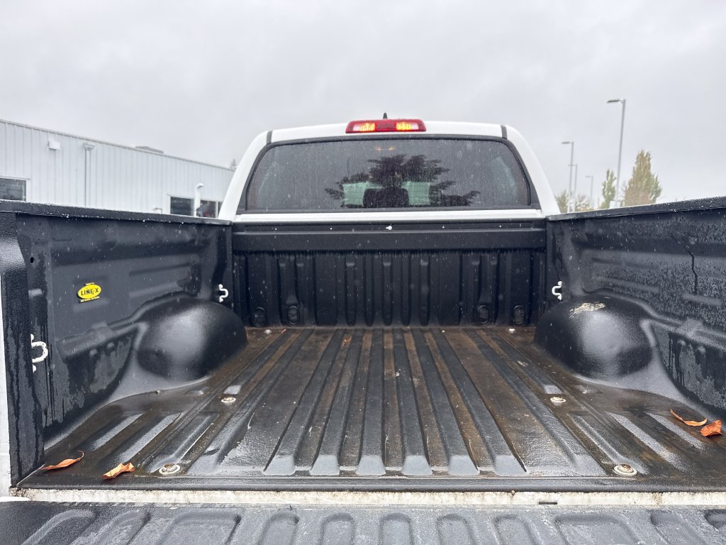 Used 2021 Toyota Tundra SR5 w/ TRD Off-Road Package AWD/4WD image 32