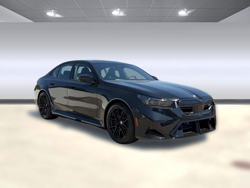 New 2026 BMW M5 w/ Executive Package image 6