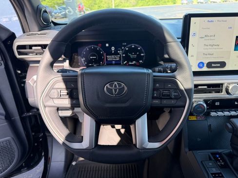 New 2026 Toyota 4Runner TRD Off-Road Premium AWD/4WD image 10