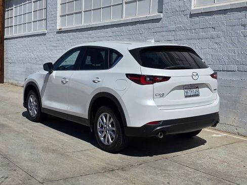 Used 2023 MAZDA CX-5 AWD 2.5 S w/ Preferred Package image 4