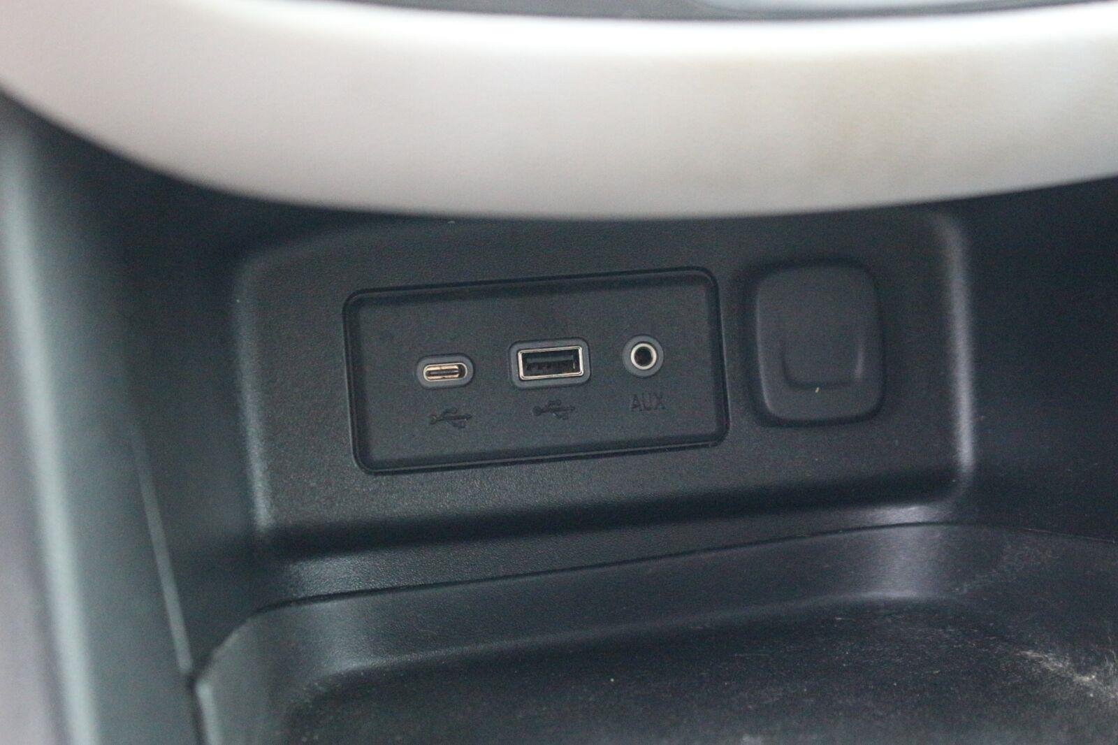 Used 2021 Chevrolet Equinox LS w/ LS Convenience Package FWD image 25