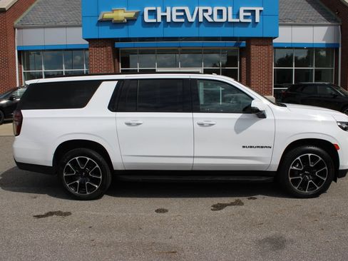 Certified 2022 Chevrolet Suburban RST w/ Luxury Package AWD/4WD image 1