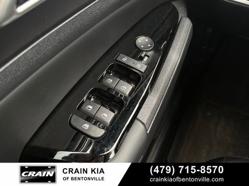 Certified 2025 Kia Sportage EX w/ Premium Package AWD/4WD image 11