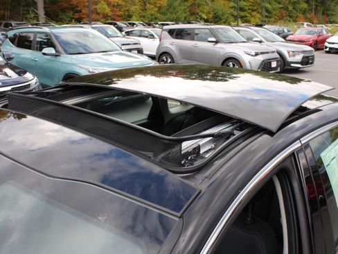 New 2025 Kia K5 EX image 10