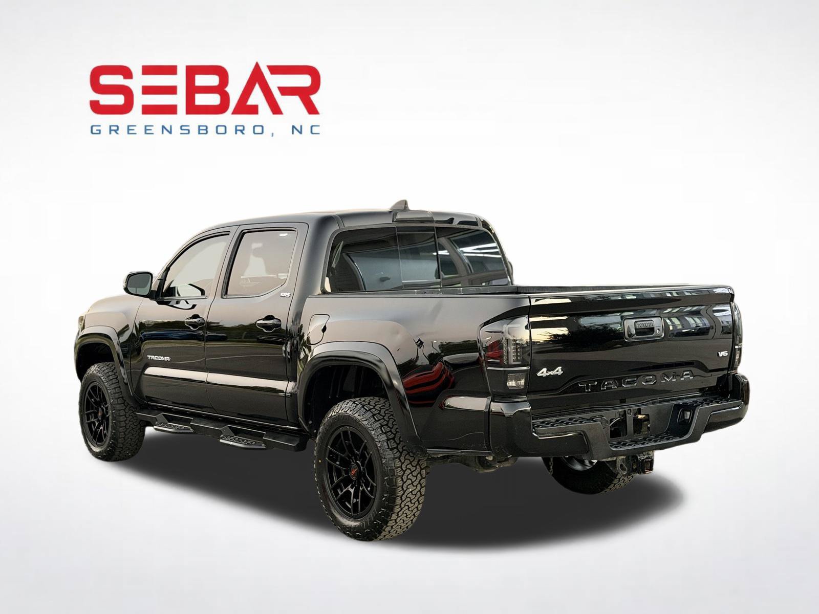 Used 2023 Toyota Tacoma SR5 w/ Technology Package AWD/4WD image 10