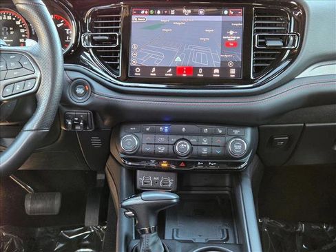 Used 2024 Dodge Durango R/T image 17