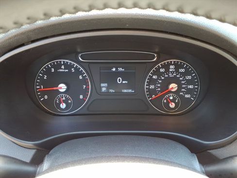 Used 2020 Kia Sorento LX w/ LX I4 Convenience Package FWD image 22