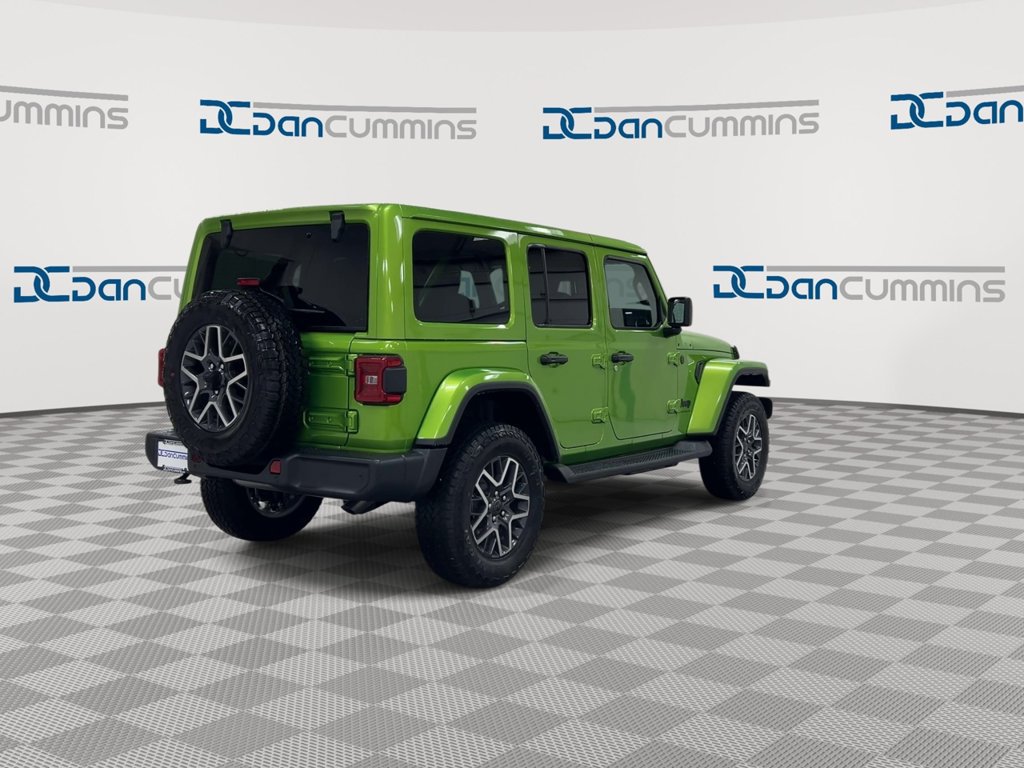 New 2026 Jeep Wrangler Unlimited Sahara AWD/4WD image 8