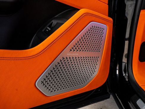 Used 2022 Lamborghini Urus image 46