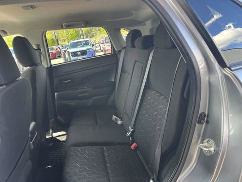 Used 2020 Mitsubishi Outlander Sport ES AWD/4WD image 14