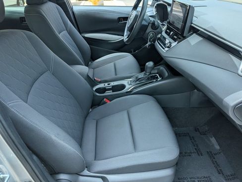 Used 2023 Toyota Corolla LE FWD image 25
