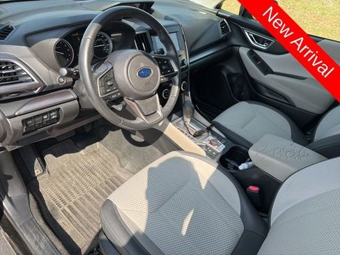 Used 2019 Subaru Forester Premium image 12