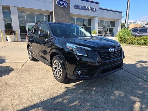 Used 2024 Subaru Forester Premium AWD/4WD image 35