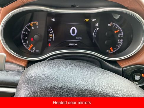 Used 2019 Jeep Grand Cherokee Summit w/ Platinum Series Group image 27