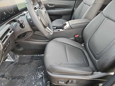 New 2025 Hyundai Tucson SEL image 17
