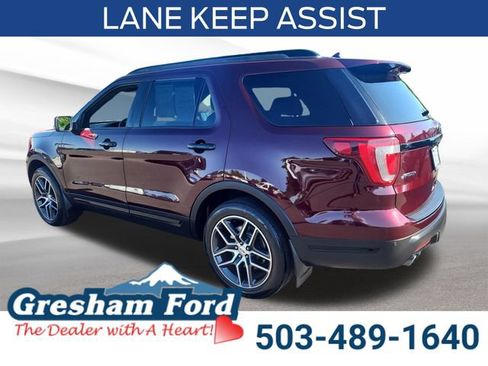 Used 2018 Ford Explorer Sport w/ Equipment Group 401A AWD/4WD image 5