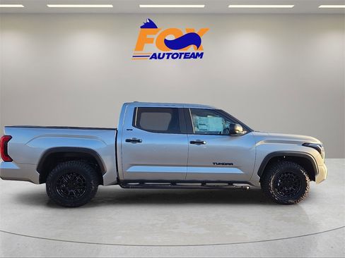 New 2026 Toyota Tundra SR5 image 5