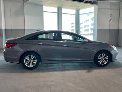Used 2014 Hyundai Sonata GLS w/ Popular Equipment Group 2 FWD image 11