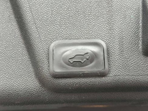 Used 2014 Buick Enclave Leather image 15