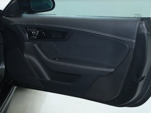 Used 2024 Jaguar F-TYPE R image 29