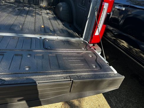 New 2026 Ford F250 Platinum image 50