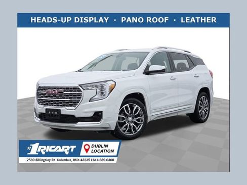 Used 2022 GMC Terrain Denali w/ Denali Premium Package image 1