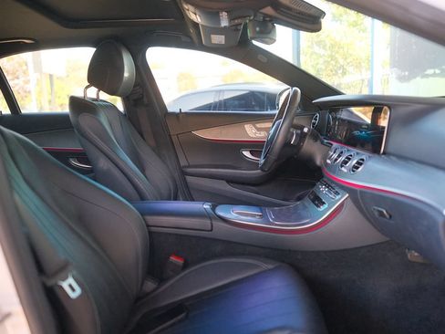 Used 2021 Mercedes-Benz E 350 Sedan image 32