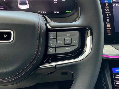 Used 2024 Jeep Wagoneer Launch Edition image 47