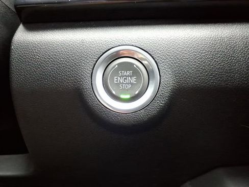 New 2026 GMC Terrain AT4 w/ Technology Package II image 32