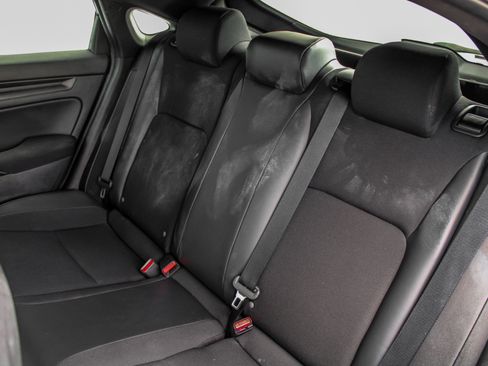 Used 2022 Honda Civic Sport image 18
