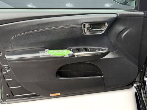 Used 2015 Toyota Avalon XLE image 13